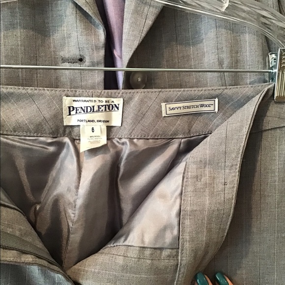 Pendleton gray suit set with lavender pinstripes - Picture 4 of 6